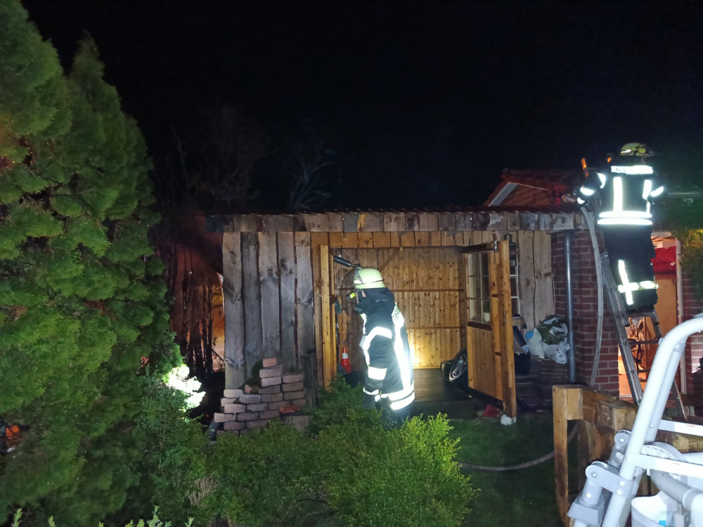 2025 05 23 Heckenbrand Brand1 Haupt2a