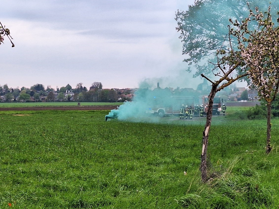 Die gut sichtbare Rauchentwicklung beim Eintreffen der Feuerwehr